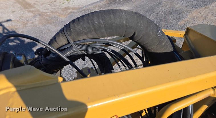 image for item DU2727 2014 RoGator RG1300 sprayer