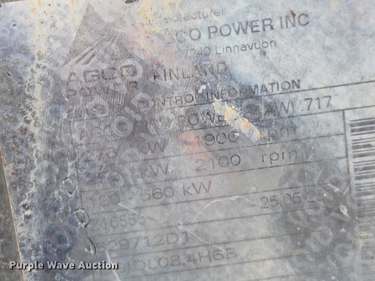 image for item DU2727 2014 RoGator RG1300 sprayer