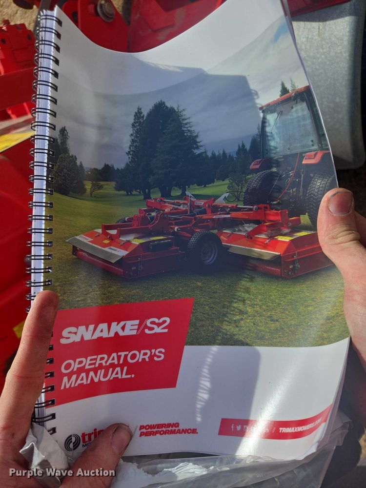 image for item DU2731 2024 Trimax Snake S2 320 batwing finish mower