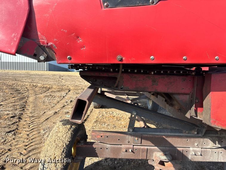 image for item DV0774 Case 1063 corn head