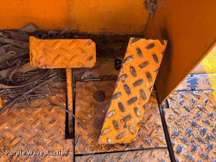 image for item DV0775 1976 Case 1150B dozer