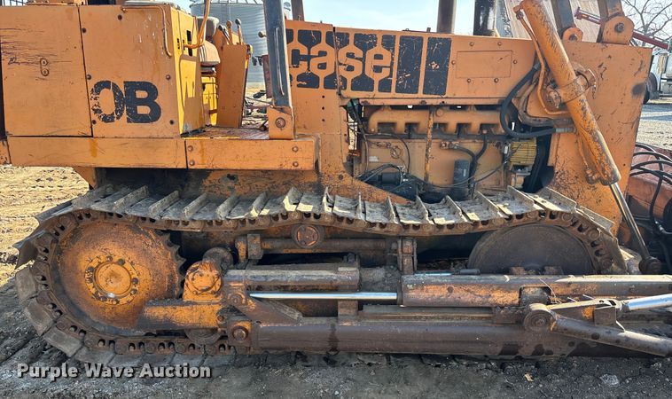 image for item DV0775 1976 Case 1150B dozer
