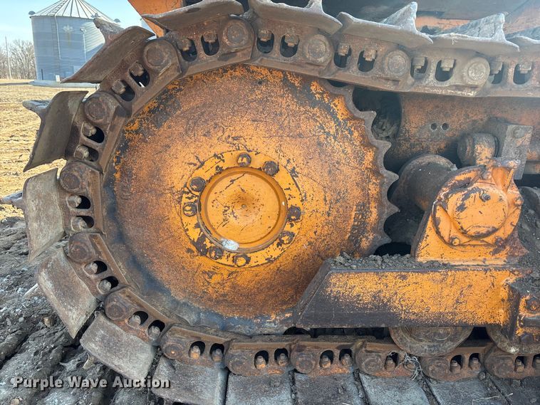 image for item DV0775 1976 Case 1150B dozer