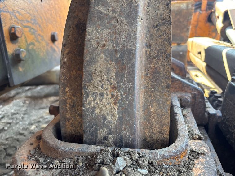 image for item DV0775 1976 Case 1150B dozer