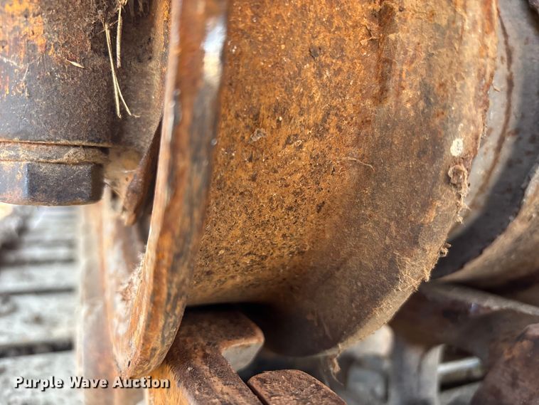 image for item DV0775 1976 Case 1150B dozer