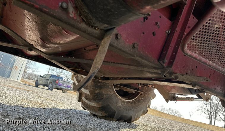 image for item DV0776 1996 Case IH 2166 combine