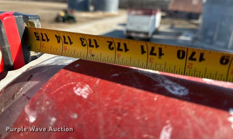 image for item DV0776 1996 Case IH 2166 combine