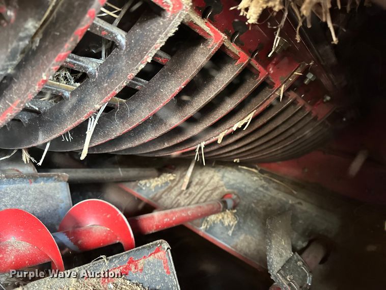 image for item DV0776 1996 Case IH 2166 combine