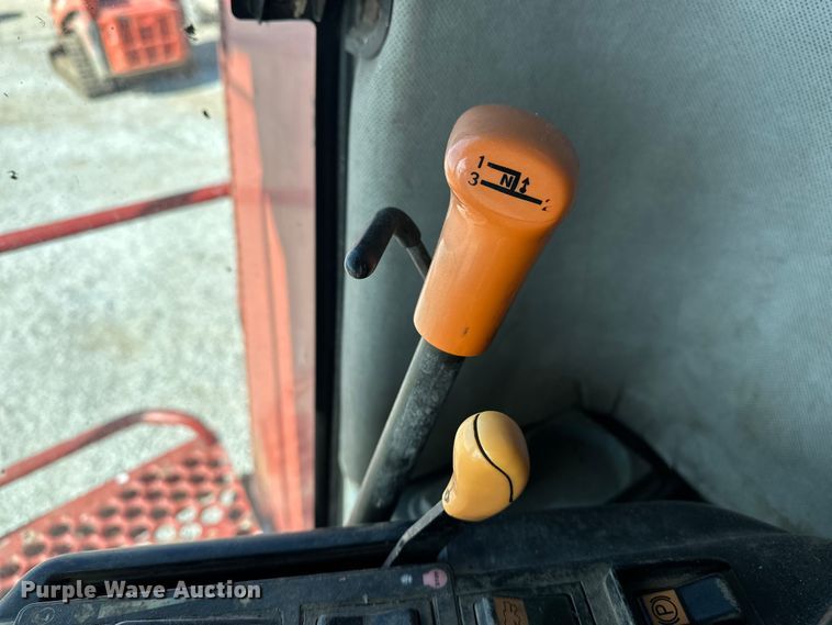 image for item DV0776 1996 Case IH 2166 combine