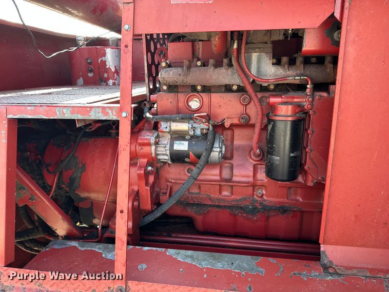 image for item DV0776 1996 Case IH 2166 combine