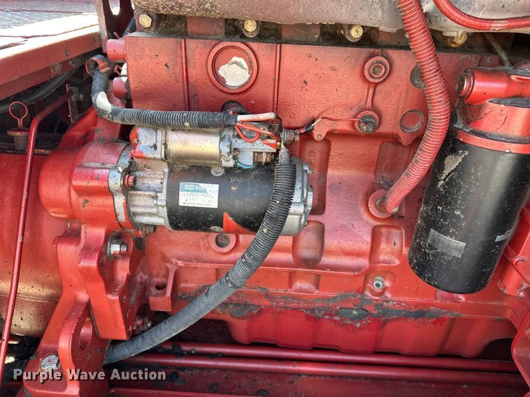 image for item DV0776 1996 Case IH 2166 combine