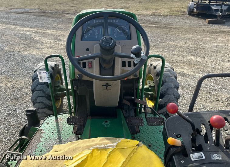 image for item DV0777 2008 John Deere 6430 MFWD tractor