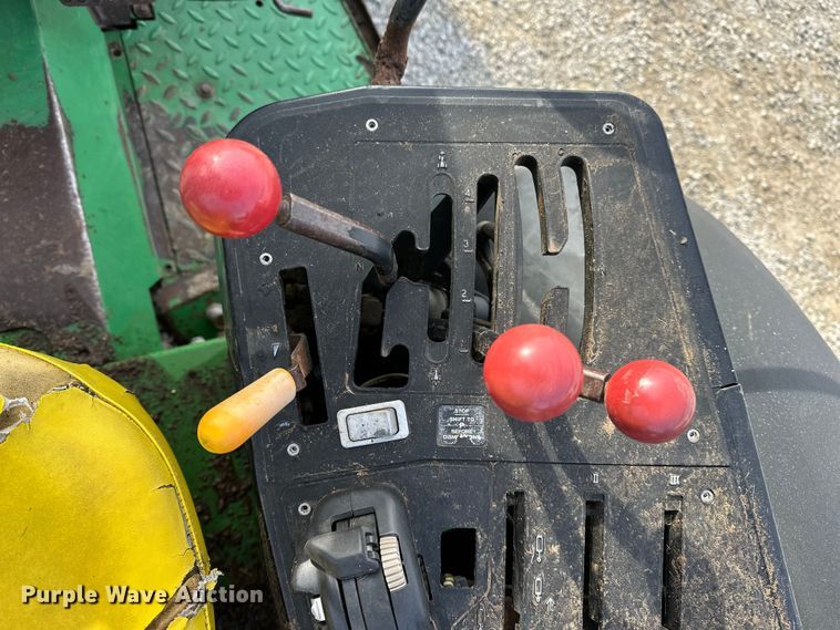 image for item DV0777 2008 John Deere 6430 MFWD tractor