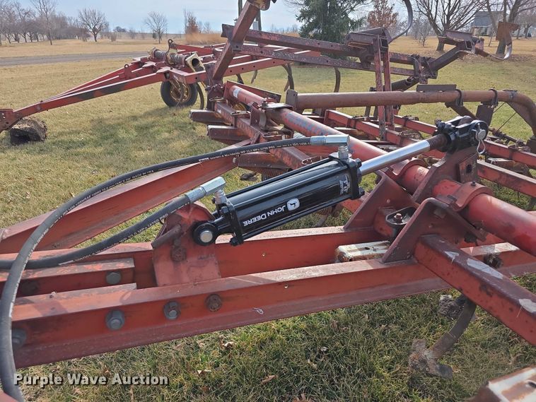 image for item DZ3857 International Harvester 45 Vibra Shank Cultivator field cultivator