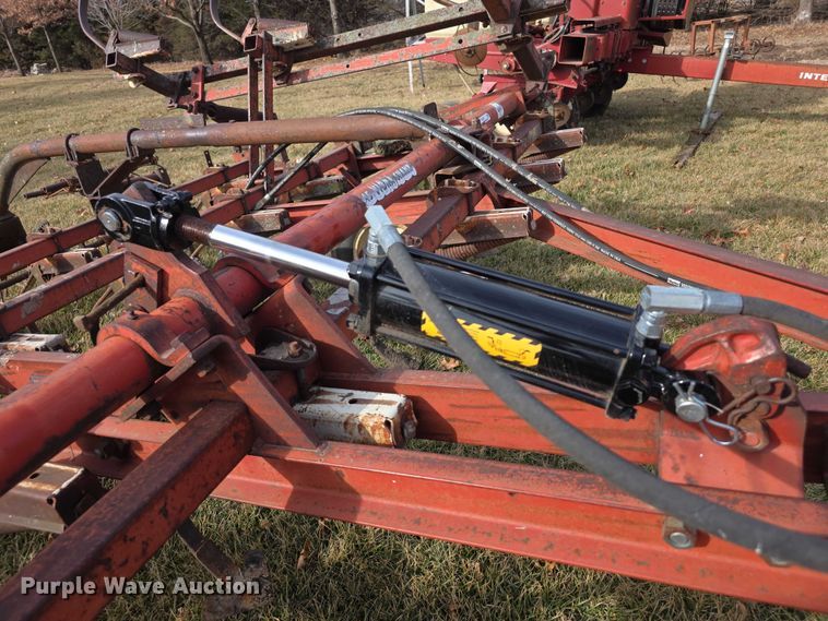 image for item DZ3857 International Harvester 45 Vibra Shank Cultivator field cultivator