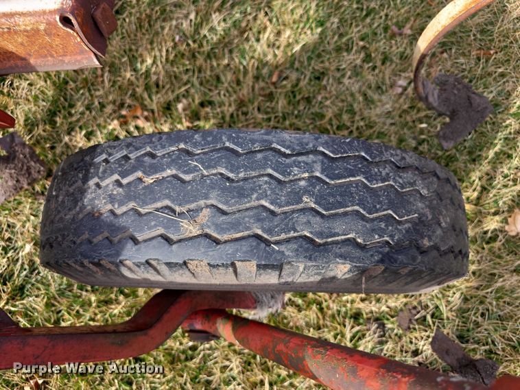 image for item DZ3857 International Harvester 45 Vibra Shank Cultivator field cultivator