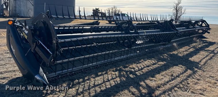 image for item DZ4984 2015 Macdon FD75 flex draper head