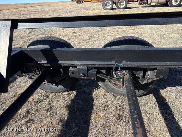 image for item DZ4989 Header trailer