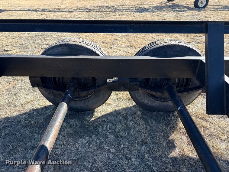 image for item DZ4989 Header trailer