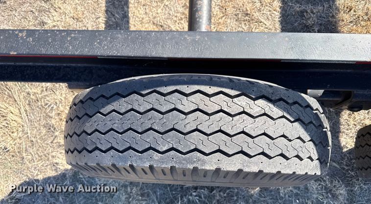 image for item DZ4989 Header trailer