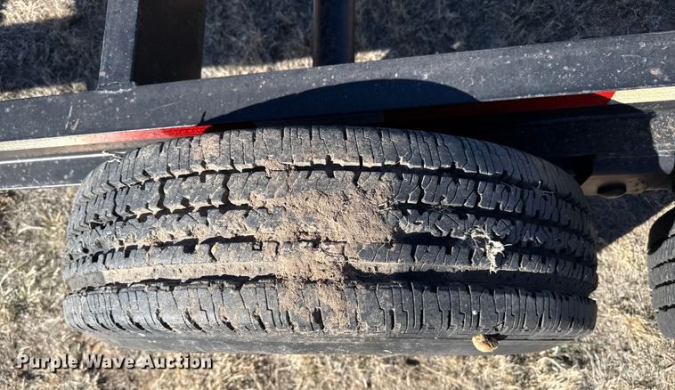 image for item DZ4989 Header trailer