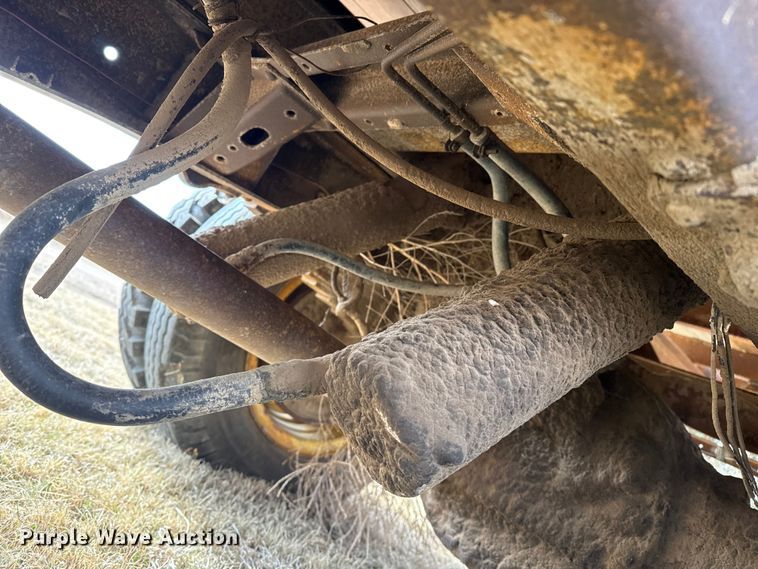 image for item DZ4996 Chevrolet 6400 grain truck