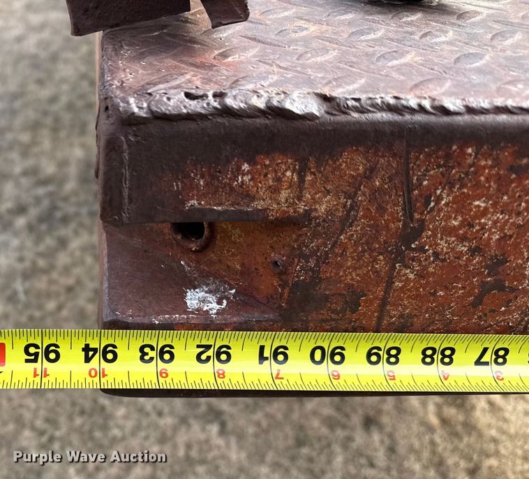 image for item DZ4996 Chevrolet 6400 grain truck