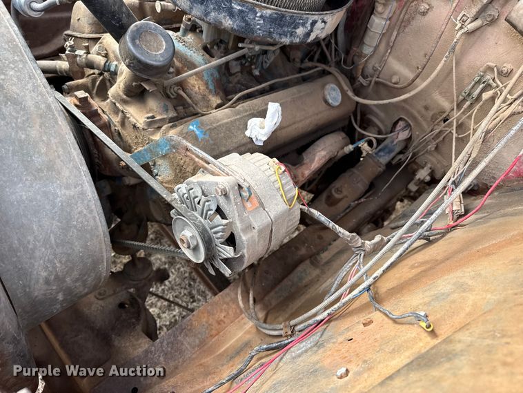 image for item DZ4996 Chevrolet 6400 grain truck