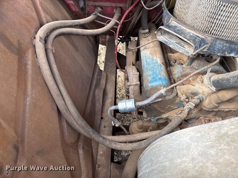 image for item DZ4996 Chevrolet 6400 grain truck