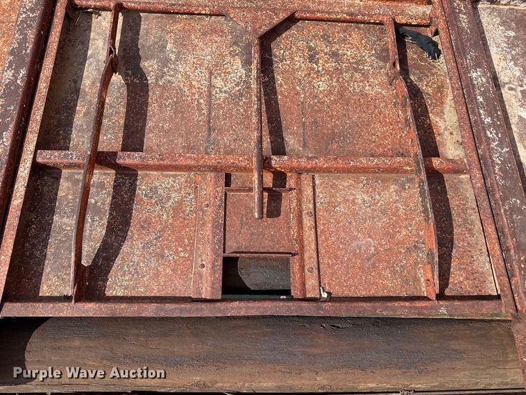 image for item DZ4996 Chevrolet 6400 grain truck