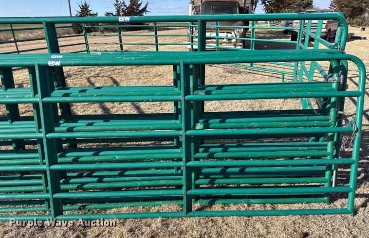 image for item DZ5002 (6) livestock panels