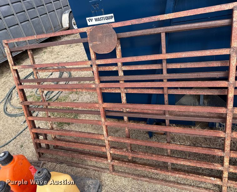 image for item DZ5004 (21) livestock panels