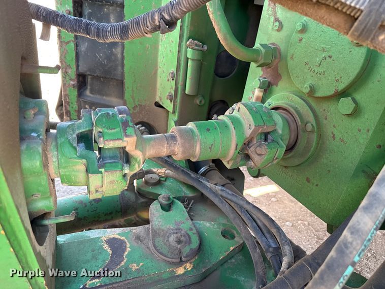 image for item DZ5010 1996 John Deere 8770 4WD tractor