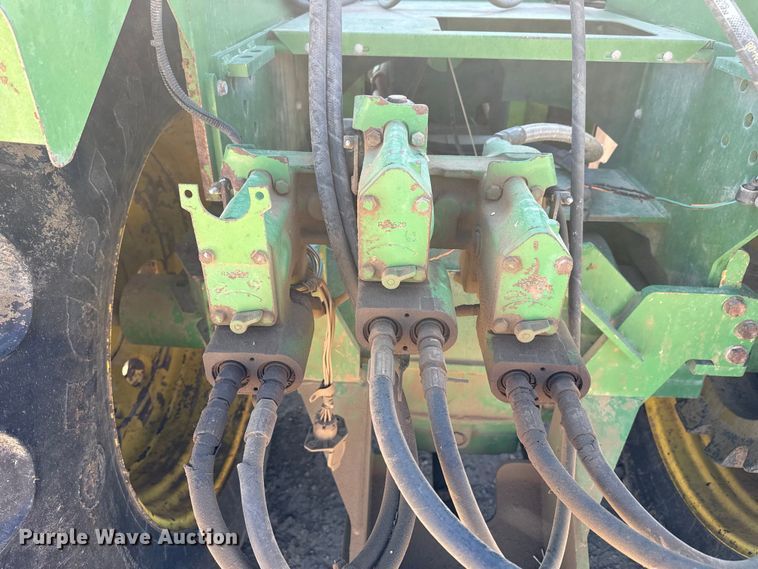 image for item DZ5010 1996 John Deere 8770 4WD tractor