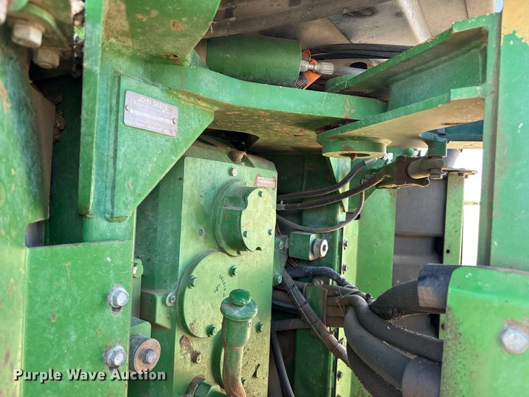 image for item DZ5010 1996 John Deere 8770 4WD tractor