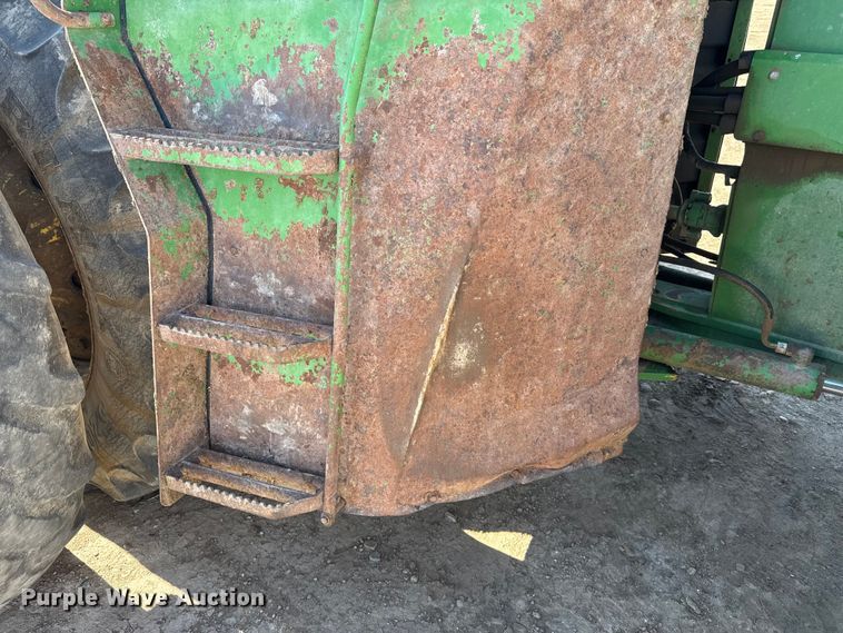 image for item DZ5010 1996 John Deere 8770 4WD tractor