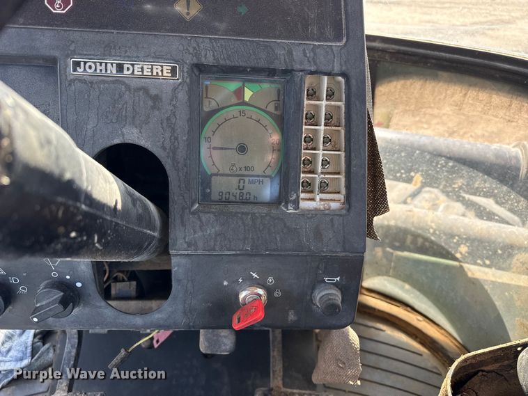 image for item DZ5010 1996 John Deere 8770 4WD tractor