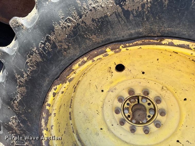 image for item DZ5010 1996 John Deere 8770 4WD tractor