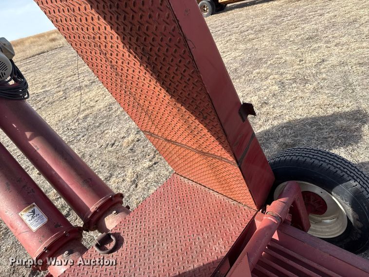 image for item DZ5024 Baasch & Sons D-1067 drive over pit auger