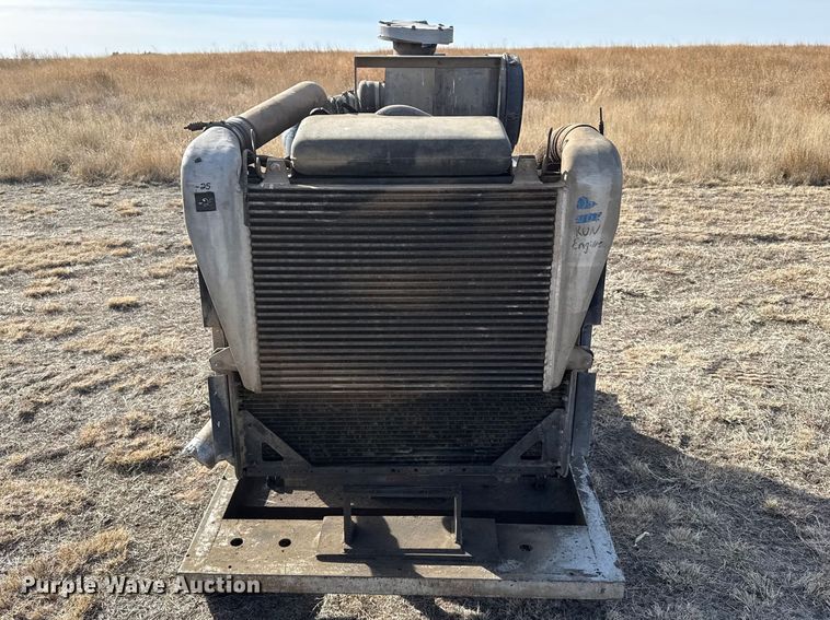 image for item DZ5027 Detroit Diesel engine