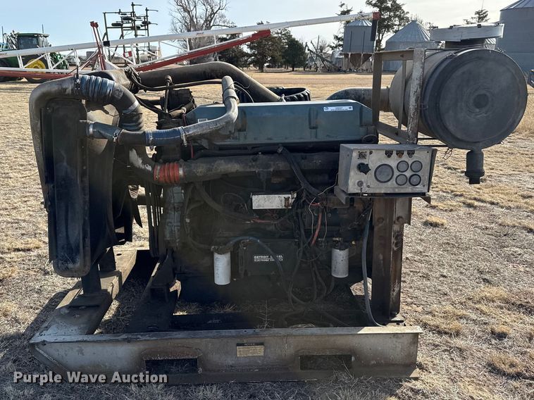 image for item DZ5027 Detroit Diesel engine