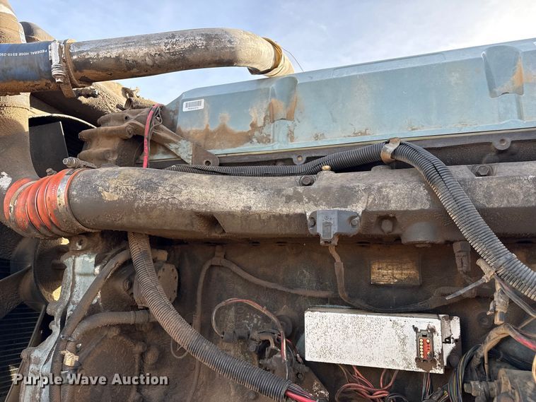 image for item DZ5027 Detroit Diesel engine