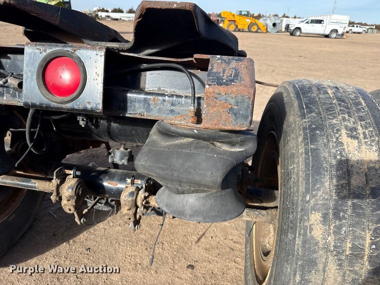 image for item DZ5032 2011 Hackney trailer dolly