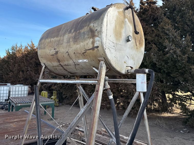 image for item DZ5036 Fuel tank