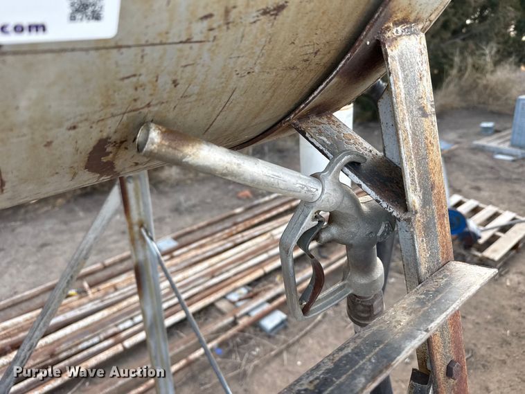 image for item DZ5036 Fuel tank