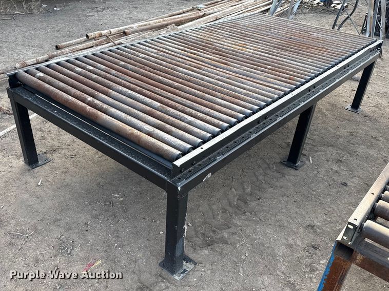 image for item DZ5037 Roller table