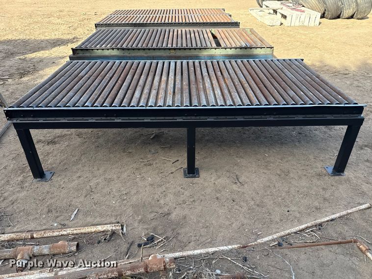 image for item DZ5037 Roller table