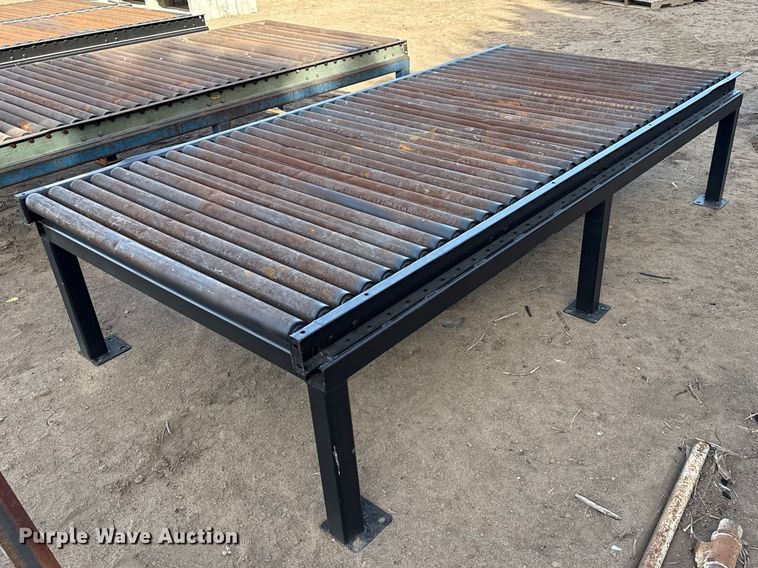 image for item DZ5037 Roller table