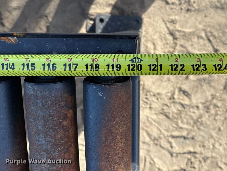 image for item DZ5039 Roller table