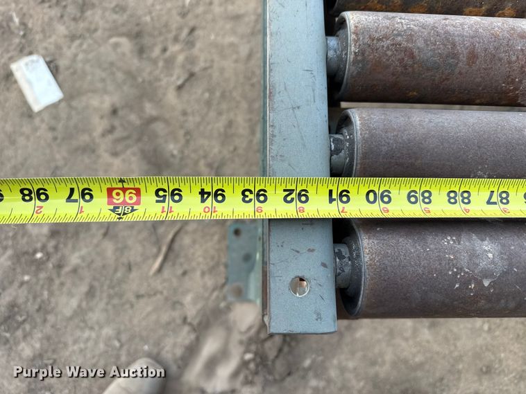 image for item DZ5041 Roller table